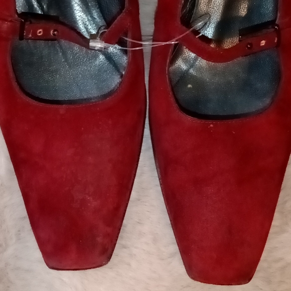 Stuart Weitzman shoes - Picture 2 of 10